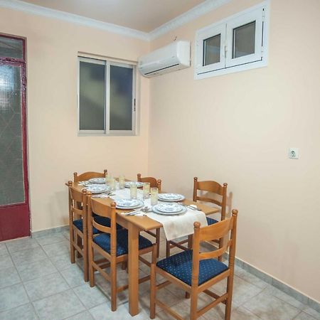 A Central Apartment อาร์กอสโตลี ภายนอก รูปภาพ