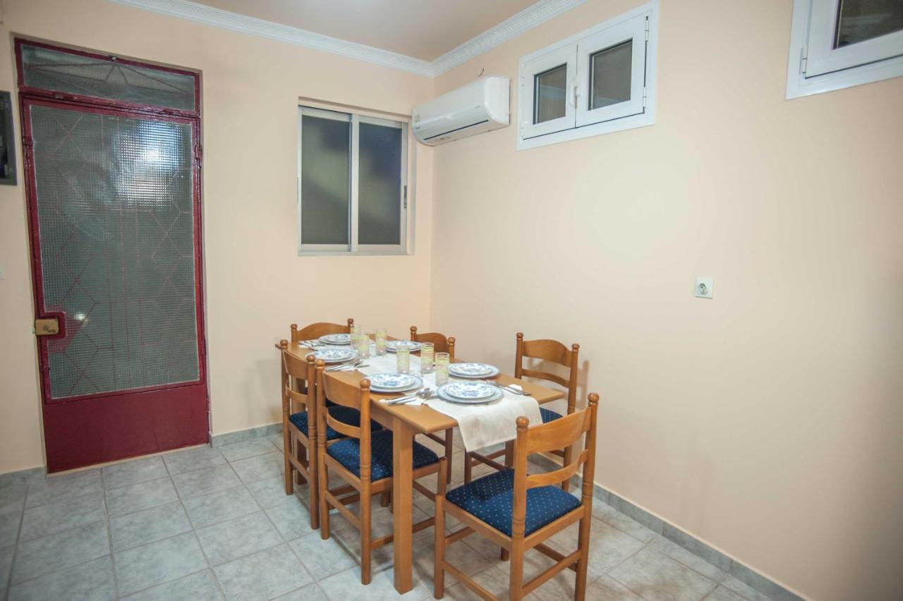 A Central Apartment อาร์กอสโตลี ภายนอก รูปภาพ