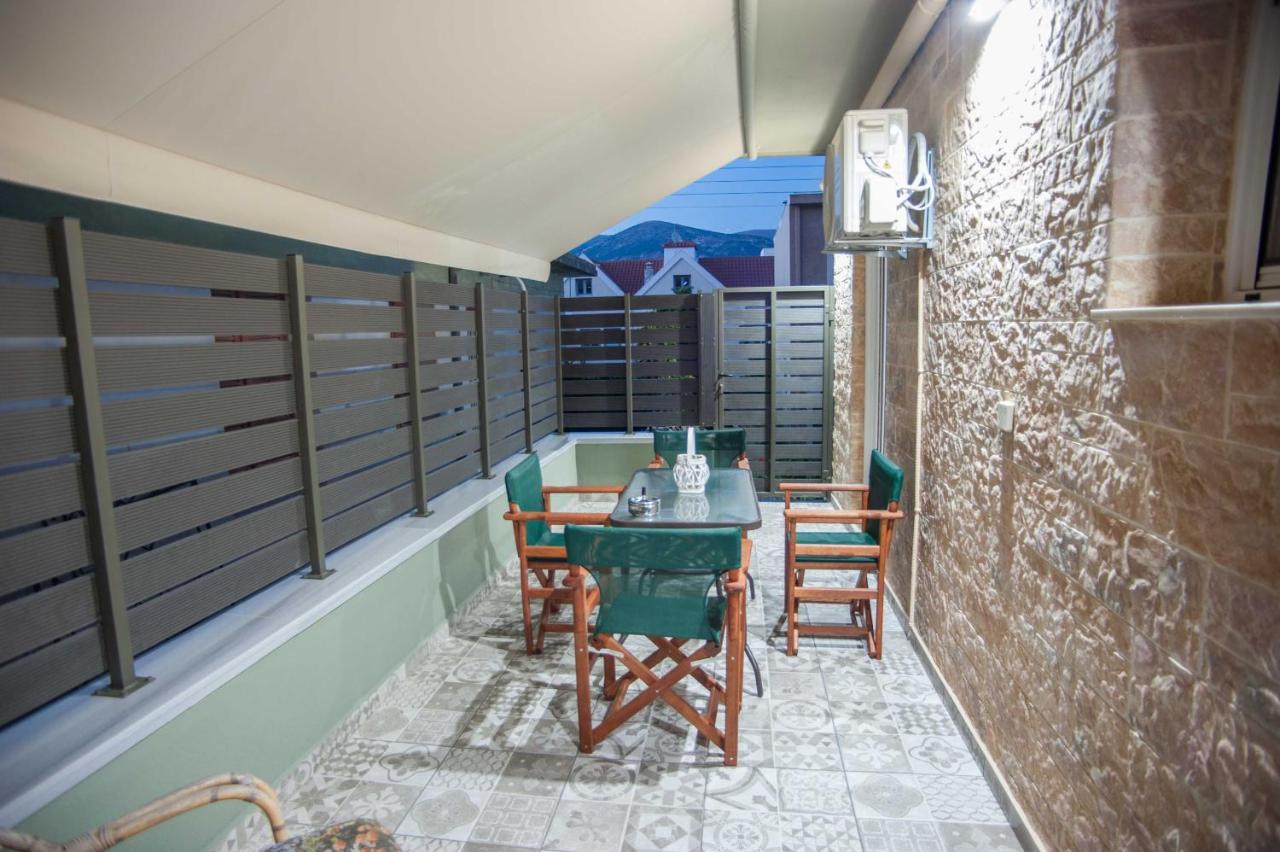 A Central Apartment อาร์กอสโตลี ภายนอก รูปภาพ