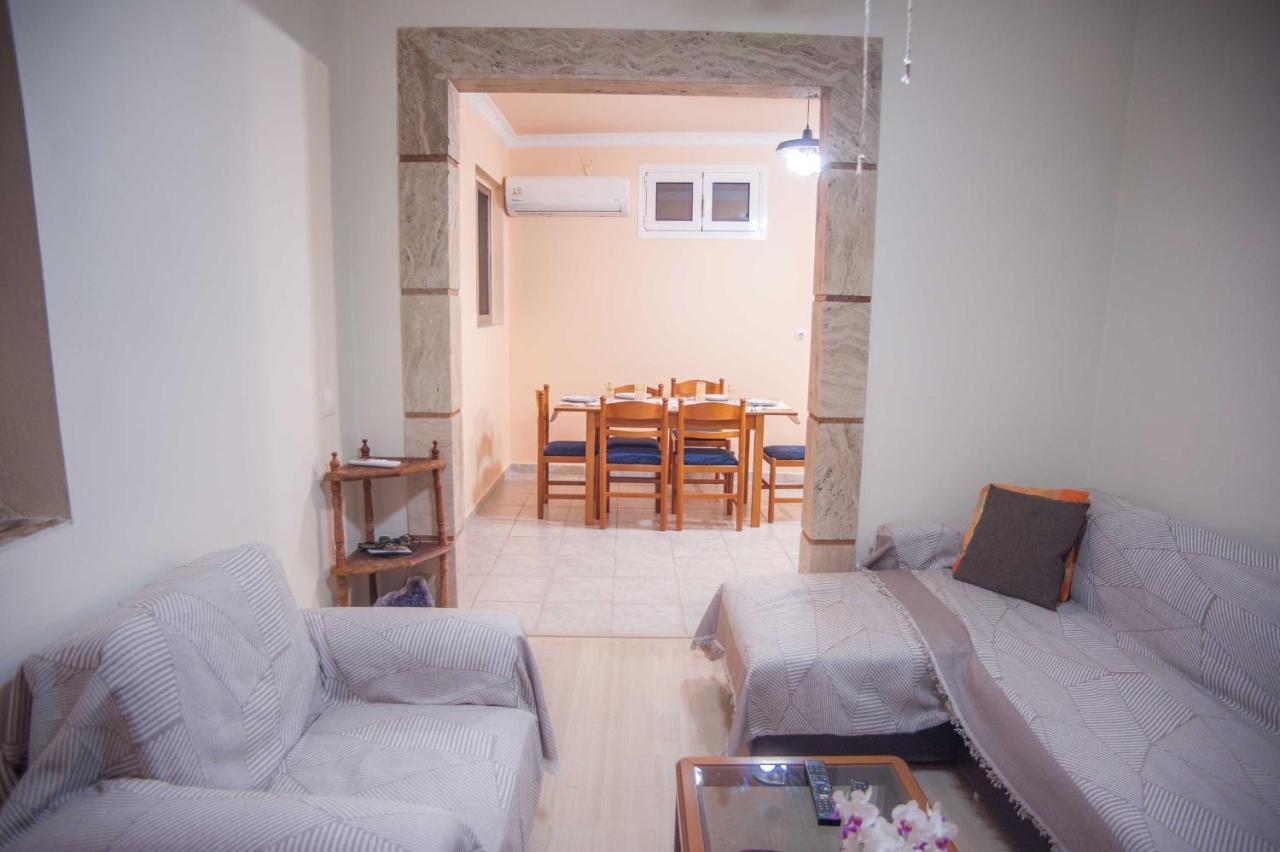 A Central Apartment อาร์กอสโตลี ภายนอก รูปภาพ